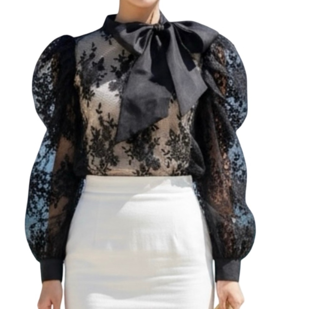 # A078   N by Nancy Black Vintage Sheer Lace Top, Oversized bow, NWOT  M